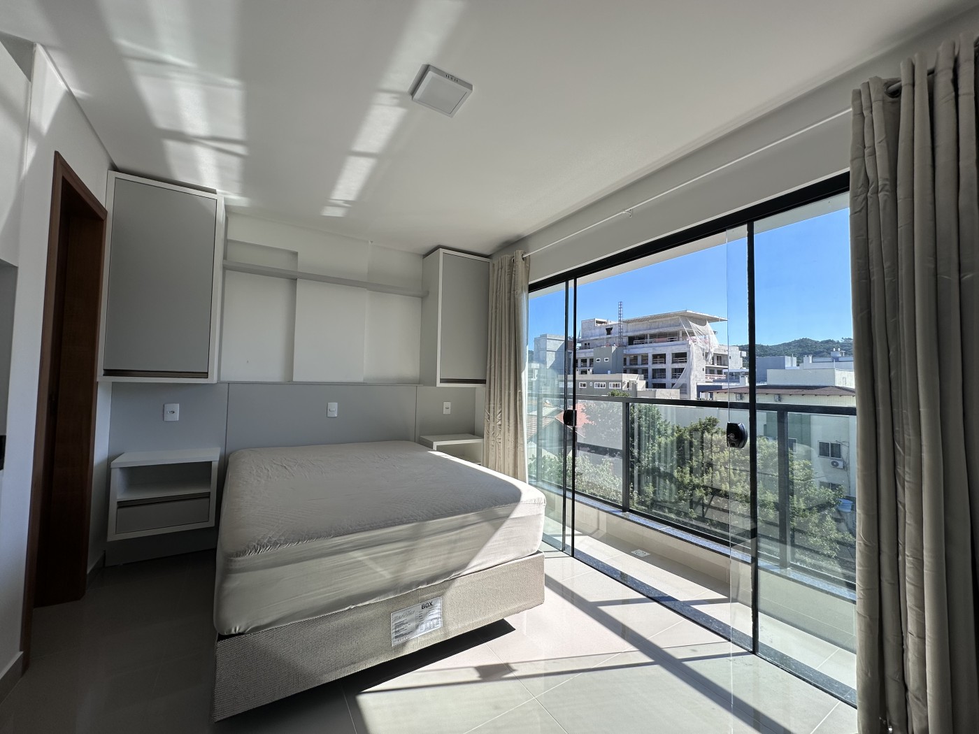 Apartamento 1 dormitório - A11 - imagem 1