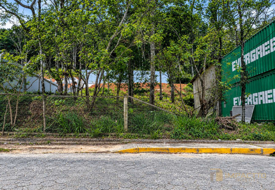 Terreno a venda em Bombas