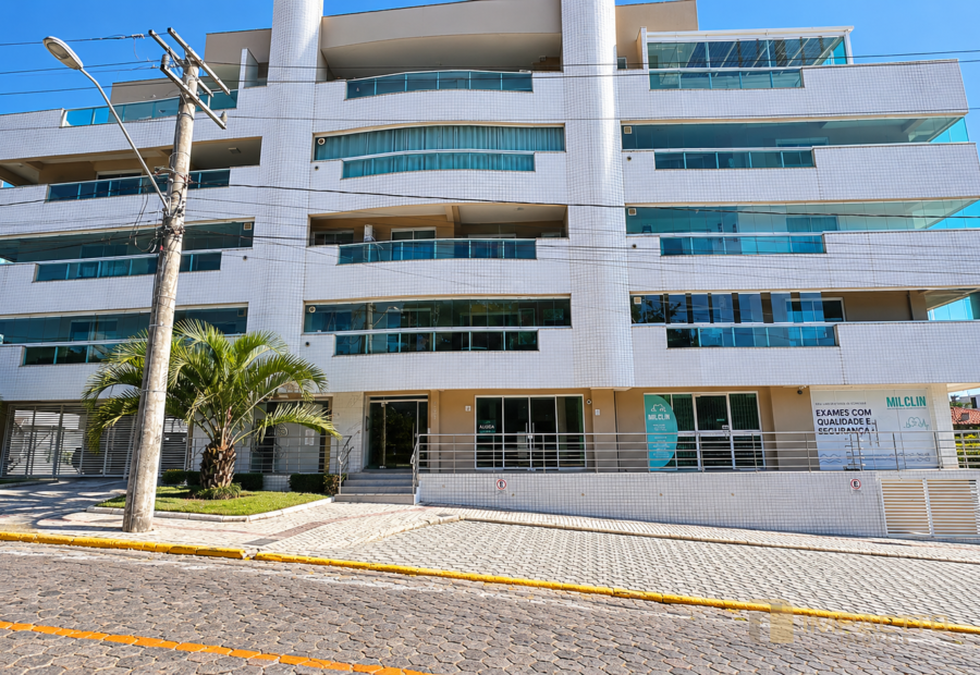 Sala Comercial no Coração de Bombinhas